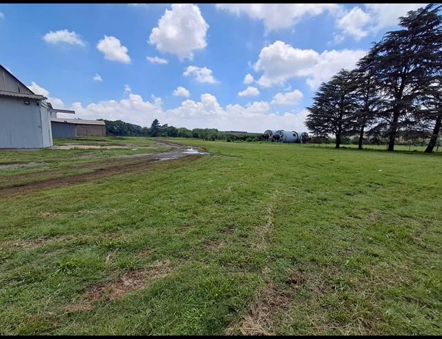 30,000M² INDUSTRIAL YARD TO LET IN DUNCANVILLE